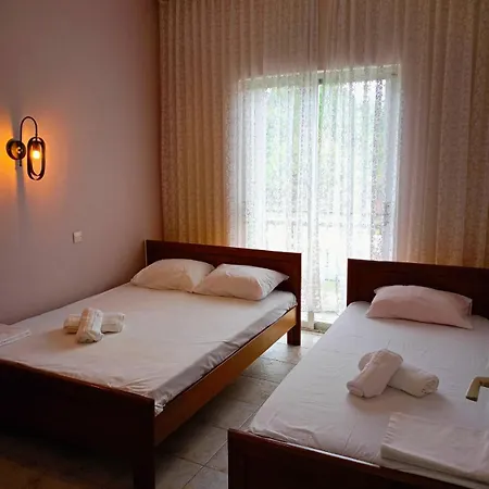 Apartment Adamidis Paralia Skotinis