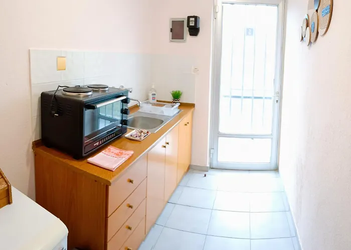 Apartament Adamidis Paralía Skotínis